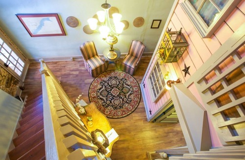 Charleston Historic District House | Best Location - On Market St. in Historic Downtown