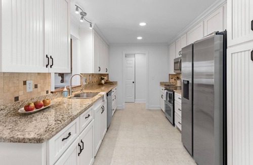 Milledgeville House | Best Location On Lake Sinclair