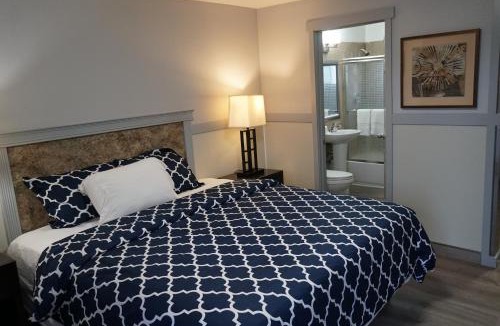 Bitter Lake Hotel | Best Motel