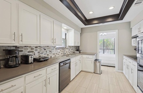 Allen House | Best of Allen at Fountain Park – 5-BD/2-BA w/Pool