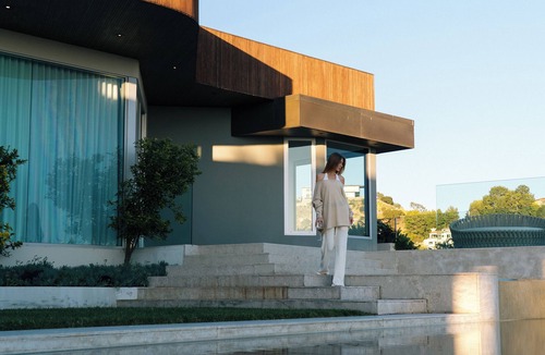 The Bird Streets Villa | BEST Panoramic Views at Luxury Modern Mansion