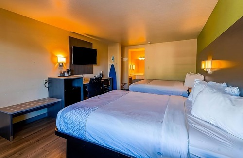 Sweet Home Hotel | Best Place to Unwind! With Outdoor Pool Access, Free Parking, Next to La Terraza