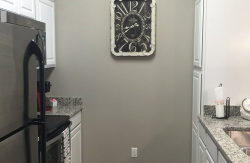 Corpus Christi House | Best pool on the Island! Walk to beach! & 10/10 Rated!