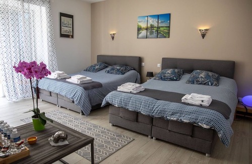 Port-d'Envaux Bed & Breakfast | Best Saintonge