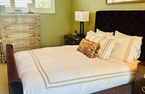 Beverly Glen Bed & Breakfast | Best Short term Rental