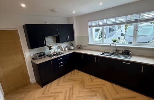 Dunfermline House | Best stay in the bay