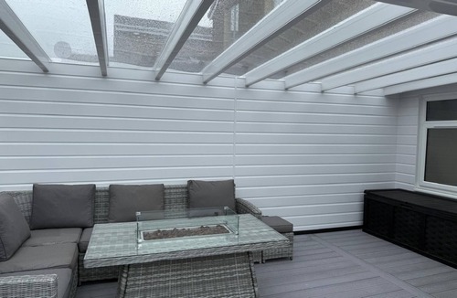 Dunfermline House | Best stay in the bay