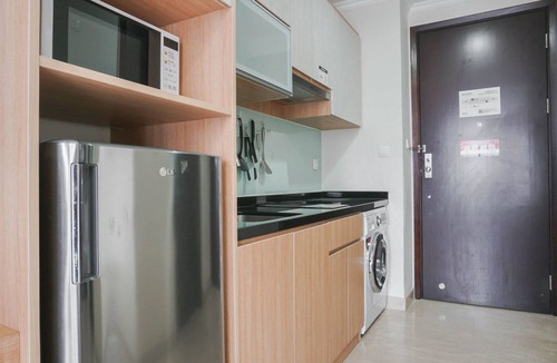 Cikini Apartment | Best Studio with Pool View at Menteng Park Apartment