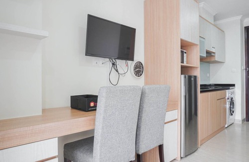 Cikini Apartment | Best Studio with Pool View at Menteng Park Apartment