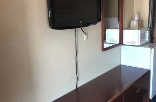 Marianna Hotel | Best Value Inn Motel Sandusky