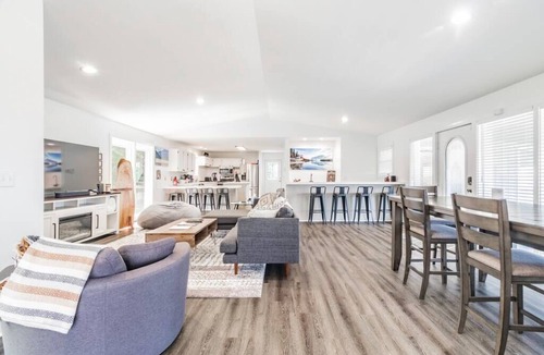 Fayetteville House | Best view in Fayetteville - Hot tub (Sleeps 4)
