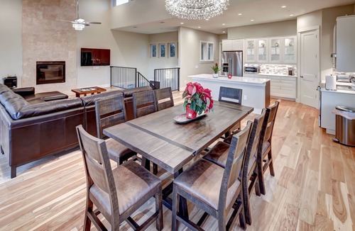 Lost Creek House | Best views in town