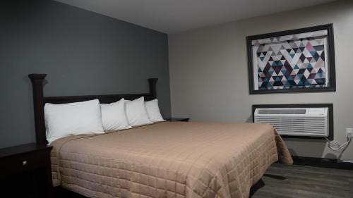 Rockfall Hotel | Best Way Inn