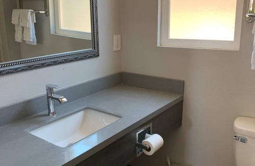 Paso Robles Hotel | Best Way Inn