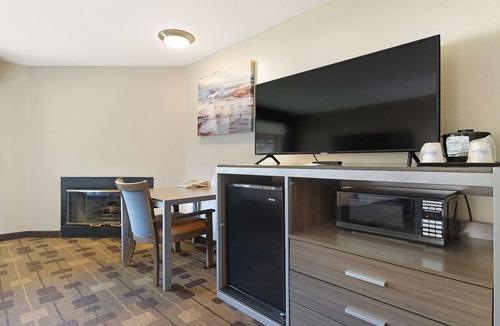 Jackson Hotel | Best Western Amador Inn