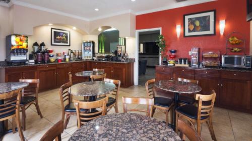 Angleton Hotel | Best Western Angleton Inn