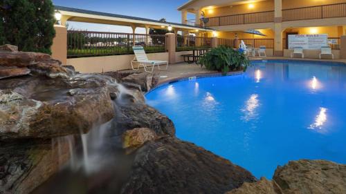 Angleton Hotel | Best Western Angleton Inn