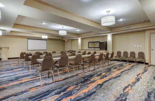 Fort Smith Hotel | Best Western Aspen Hotel