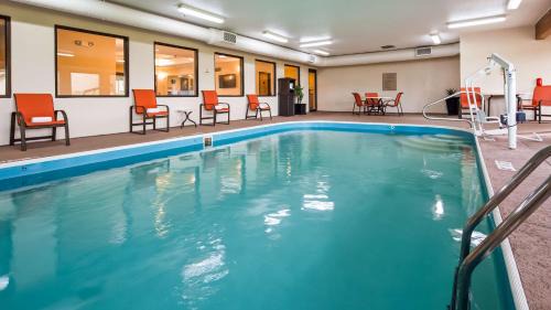 Zanesville Hotel | Best Western B R Guest