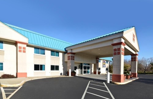 Westampton Hotel | Best Western Burlington Inn