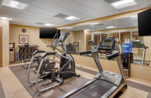 Bandera Hotel | Best Western Bandera Suites & Saloon