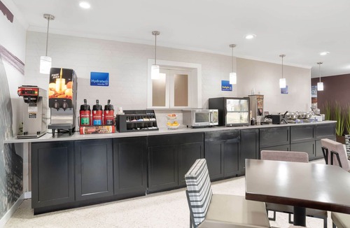 Bridge City Hotel | Best Western Bayou Inn