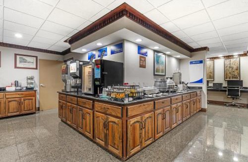 Neosho Hotel | Best Western Big Spring Lodge