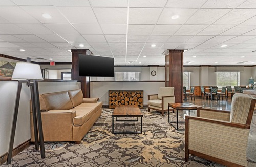 Neosho Hotel | Best Western Big Spring Lodge