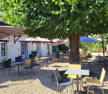 Dourdan Hotel | Best Western Blanche de Castille Dourdan