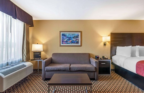 Swainsboro Hotel | Best Western Bradford Inn