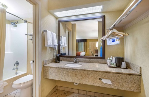 Swainsboro Hotel | Best Western Bradford Inn