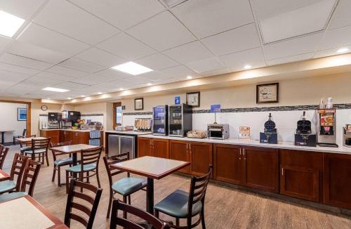Superior Hotel | Best Western Bridgeview Hotel