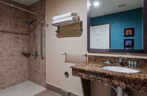 Clovis Hotel | Best Western Cannon A.F.B.