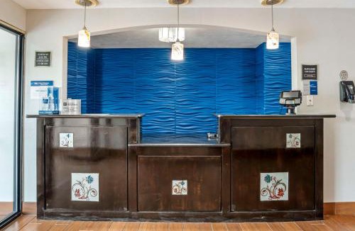 Canton Hotel | Best Western Canton Inn
