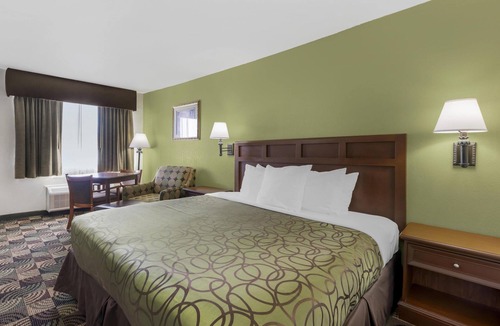 Tokio Hotel | Best Western Caprock Inn