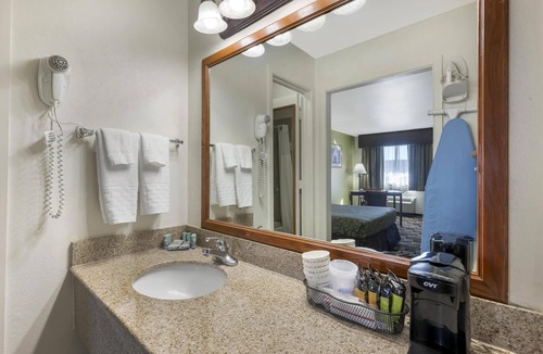 Tokio Hotel | Best Western Caprock Inn