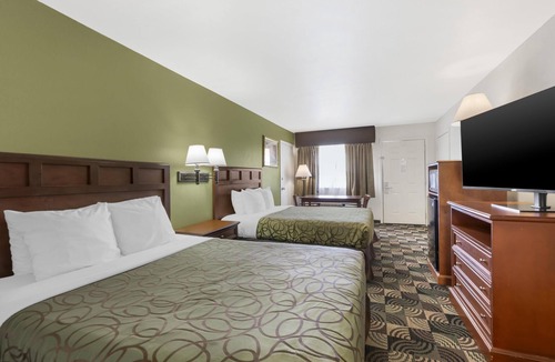 Tokio Hotel | Best Western Caprock Inn