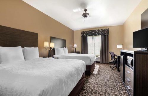 Carthage Hotel | Best Western Carthage Inn & Suites