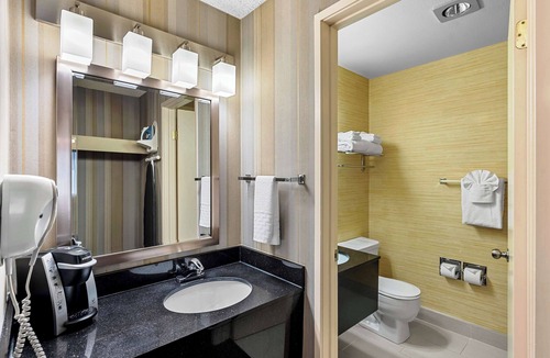 Port Gardner Hotel | Best Western Cascadia Inn