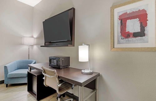 Vinton Hotel | Best Western Casino Inn