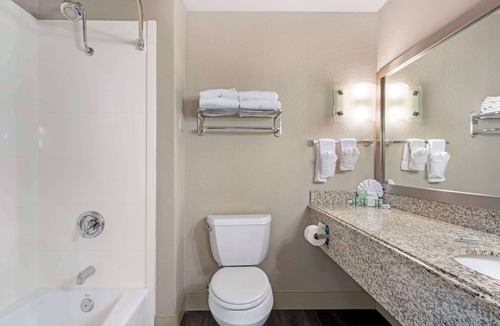 Altaville Hotel | Best Western Cedar Inn & Suites
