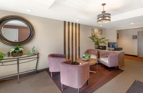 Historic Old Town Hotel | Best Western Colonel Butler Inn