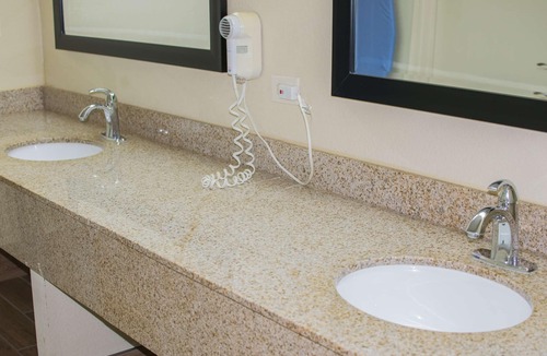 Rolla Hotel | Best Western Coachlight