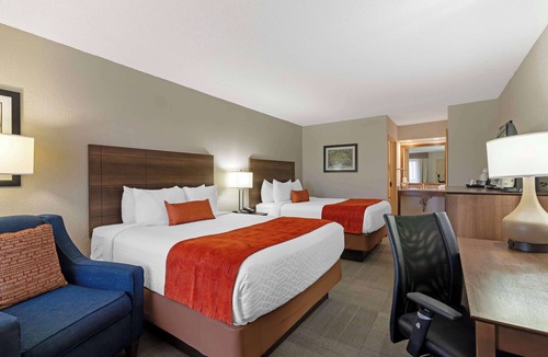 Cordele Hotel | Best Western Colonial Inn