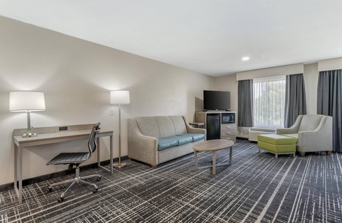 Commerce Hotel | Best Western Commerce Inn