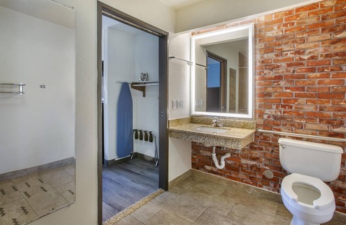 Globe Hotel | Best Western Copper Hills Inn