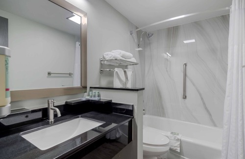 Central City Hotel | Best Western Corpus Christi Airport Hotel