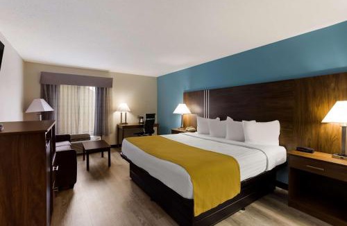 Schererville Hotel | Best Western Crossroads Inn