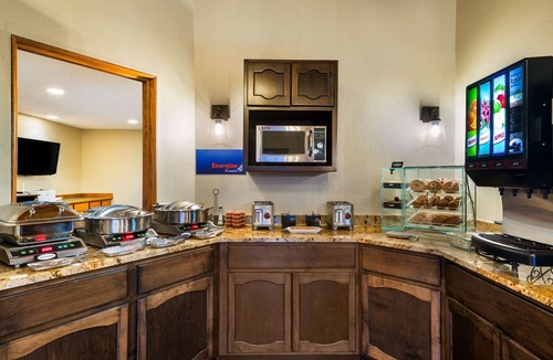 Eagle River Hotel | Best Western Derby Inn