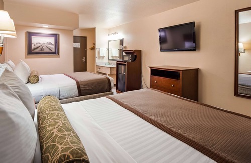 Ehrenberg Hotel | Best Western Desert Oasis